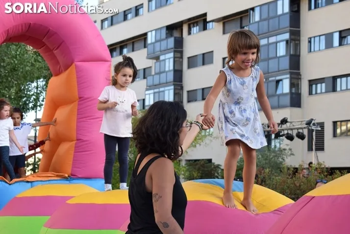 Galer&iacute;a: las fiestas de Los Royales, con mucha participaci&oacute;n