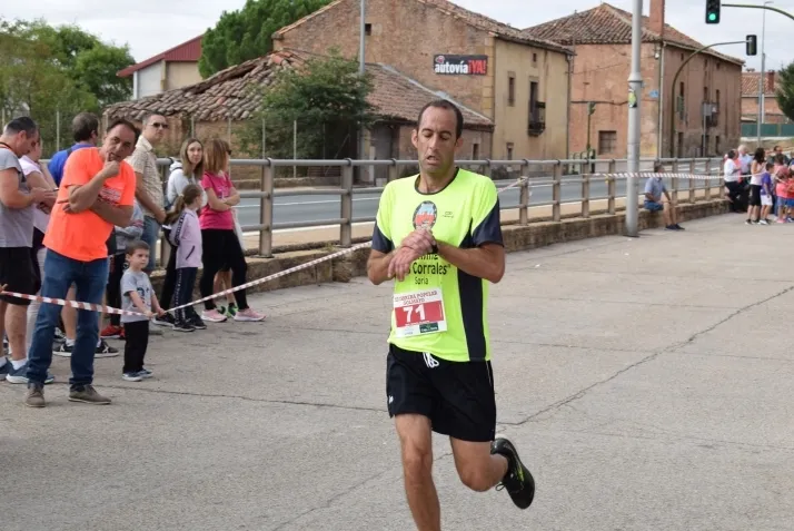 Galer&iacute;a: fiesta del atletismo en Golmayo. Joaqu&iacute;n Mart&iacute;nez y Mar&iacute;a L&aacute;zaro, 