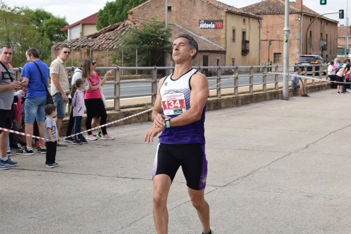 Galer&iacute;a: fiesta del atletismo en Golmayo. Joaqu&iacute;n Mart&iacute;nez y Mar&iacute;a L&aacute;zaro, 