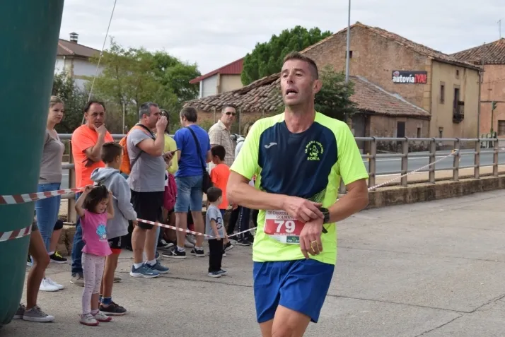 Galer&iacute;a: fiesta del atletismo en Golmayo. Joaqu&iacute;n Mart&iacute;nez y Mar&iacute;a L&aacute;zaro, 
