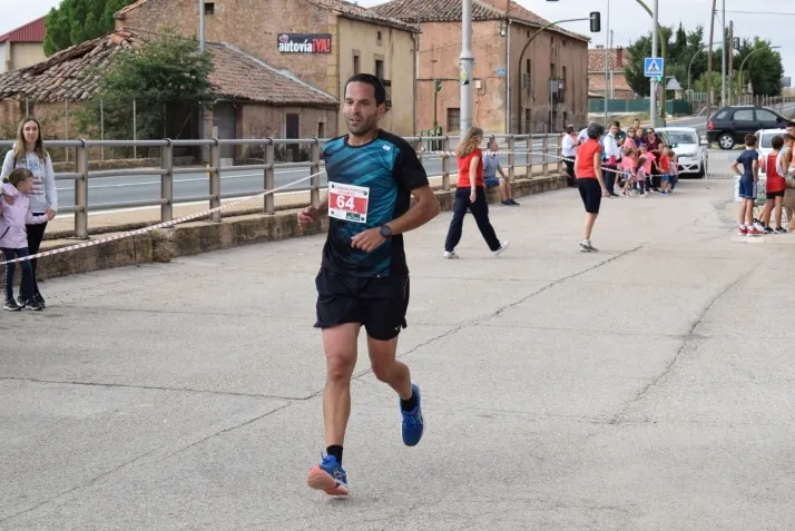 Galer&iacute;a: fiesta del atletismo en Golmayo. Joaqu&iacute;n Mart&iacute;nez y Mar&iacute;a L&aacute;zaro, 