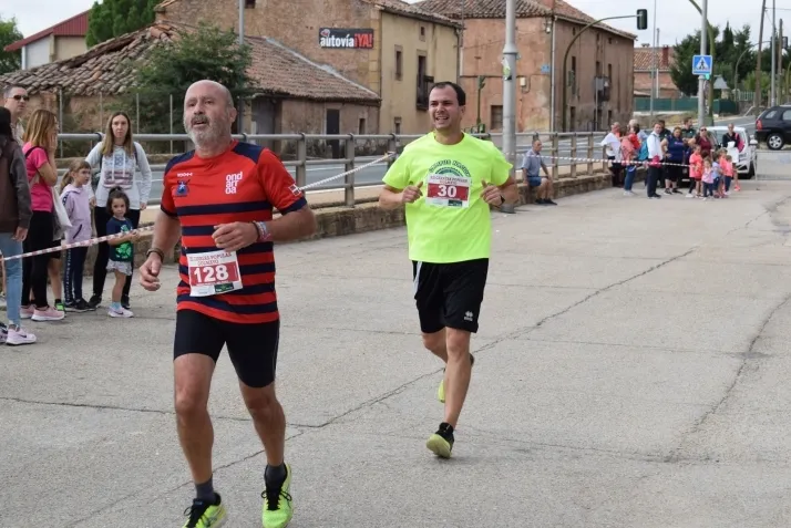 Galer&iacute;a: fiesta del atletismo en Golmayo. Joaqu&iacute;n Mart&iacute;nez y Mar&iacute;a L&aacute;zaro, 