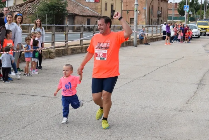 Galer&iacute;a: fiesta del atletismo en Golmayo. Joaqu&iacute;n Mart&iacute;nez y Mar&iacute;a L&aacute;zaro, 