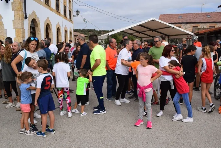 Galer&iacute;a: fiesta del atletismo en Golmayo. Joaqu&iacute;n Mart&iacute;nez y Mar&iacute;a L&aacute;zaro, 
