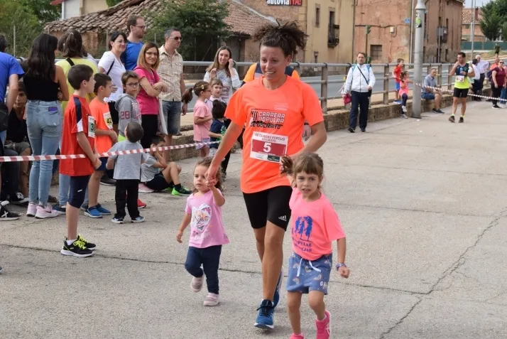 Galer&iacute;a: fiesta del atletismo en Golmayo. Joaqu&iacute;n Mart&iacute;nez y Mar&iacute;a L&aacute;zaro, 