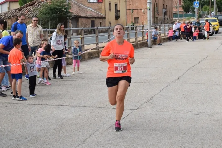Galer&iacute;a: fiesta del atletismo en Golmayo. Joaqu&iacute;n Mart&iacute;nez y Mar&iacute;a L&aacute;zaro, 
