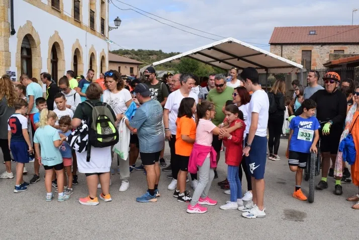 Galer&iacute;a: fiesta del atletismo en Golmayo. Joaqu&iacute;n Mart&iacute;nez y Mar&iacute;a L&aacute;zaro, 