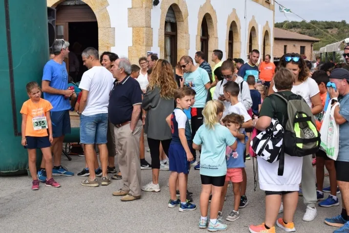 Galer&iacute;a: fiesta del atletismo en Golmayo. Joaqu&iacute;n Mart&iacute;nez y Mar&iacute;a L&aacute;zaro, 