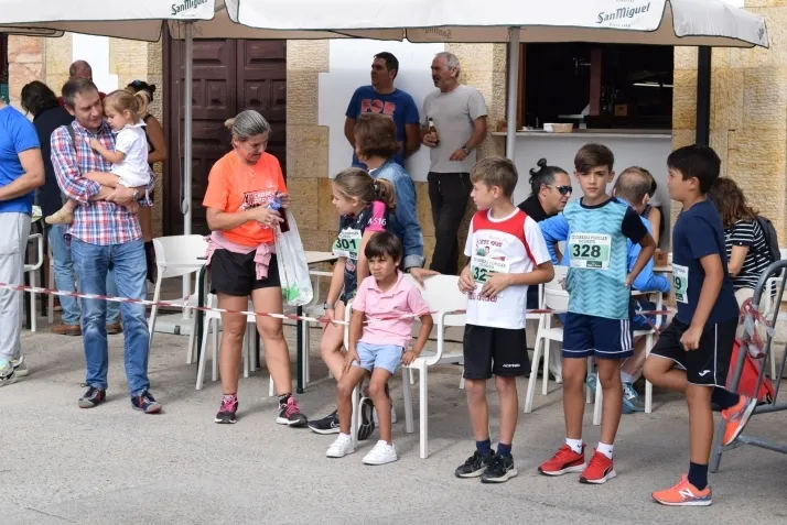 Galer&iacute;a: fiesta del atletismo en Golmayo. Joaqu&iacute;n Mart&iacute;nez y Mar&iacute;a L&aacute;zaro, 