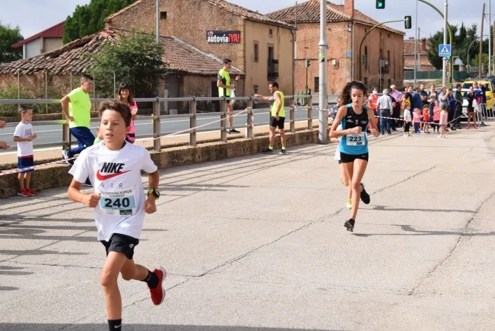 Galer&iacute;a: fiesta del atletismo en Golmayo. Joaqu&iacute;n Mart&iacute;nez y Mar&iacute;a L&aacute;zaro, 