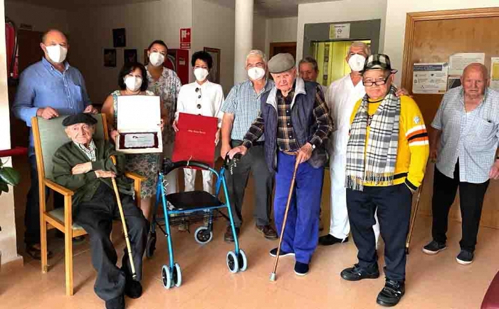 Felipe Blanco cumple cien años en Retortillo