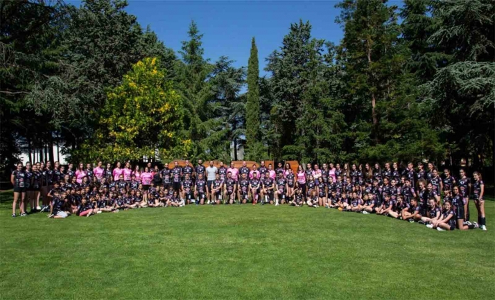 El Sporting Santo Domingo CV sigue creciendo con 240 deportistas