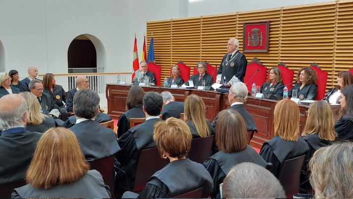 Abre el año judicial en Castilla y León: El espectáculo para renovar los órganos constitucionales no puede ser más patético