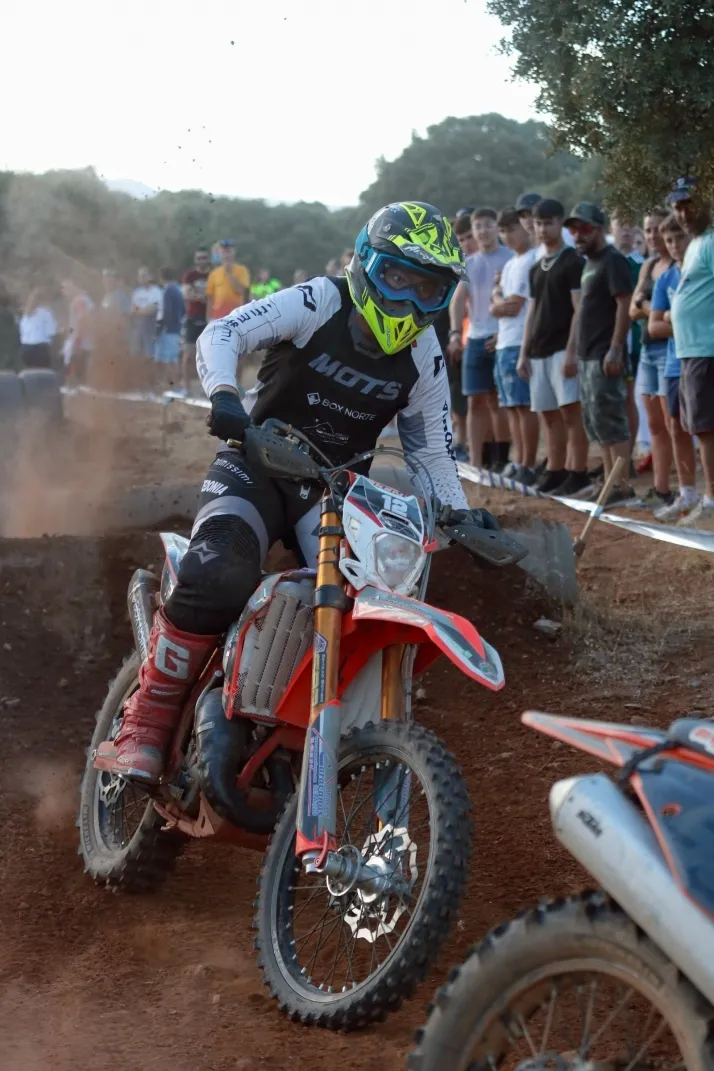 SuperEnduro Ólvega/  Por un instante fotografía.