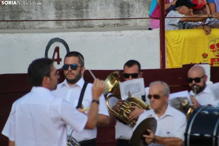 Una imagen del festejo este sábado en Almazán. /Santos Gómez