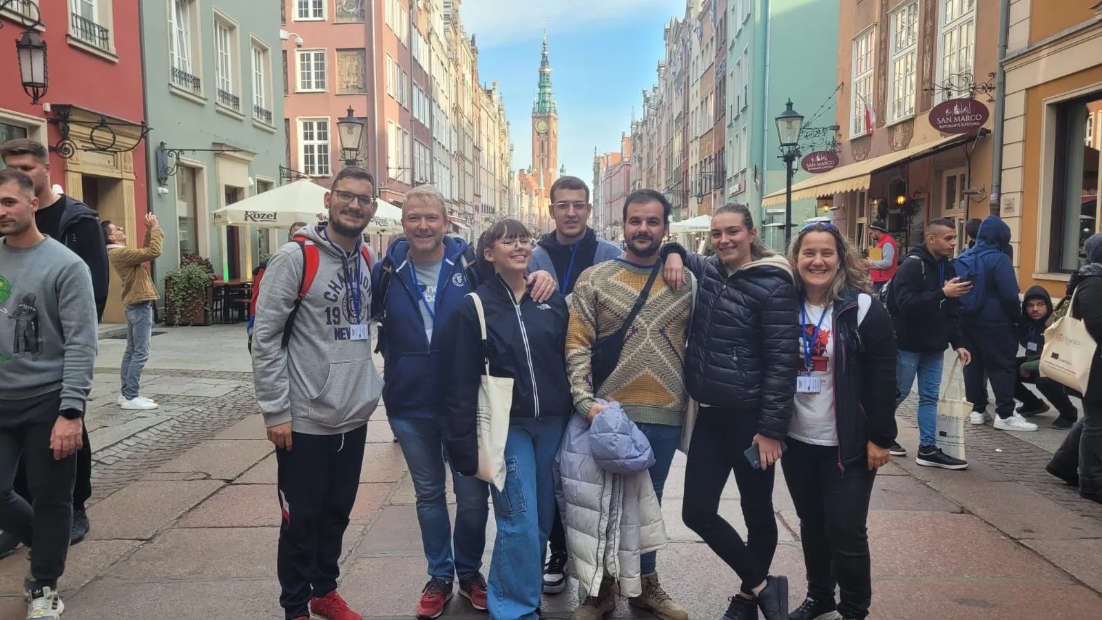 Estudiantes y profesorado durante la estancia en Polonia. /ClM