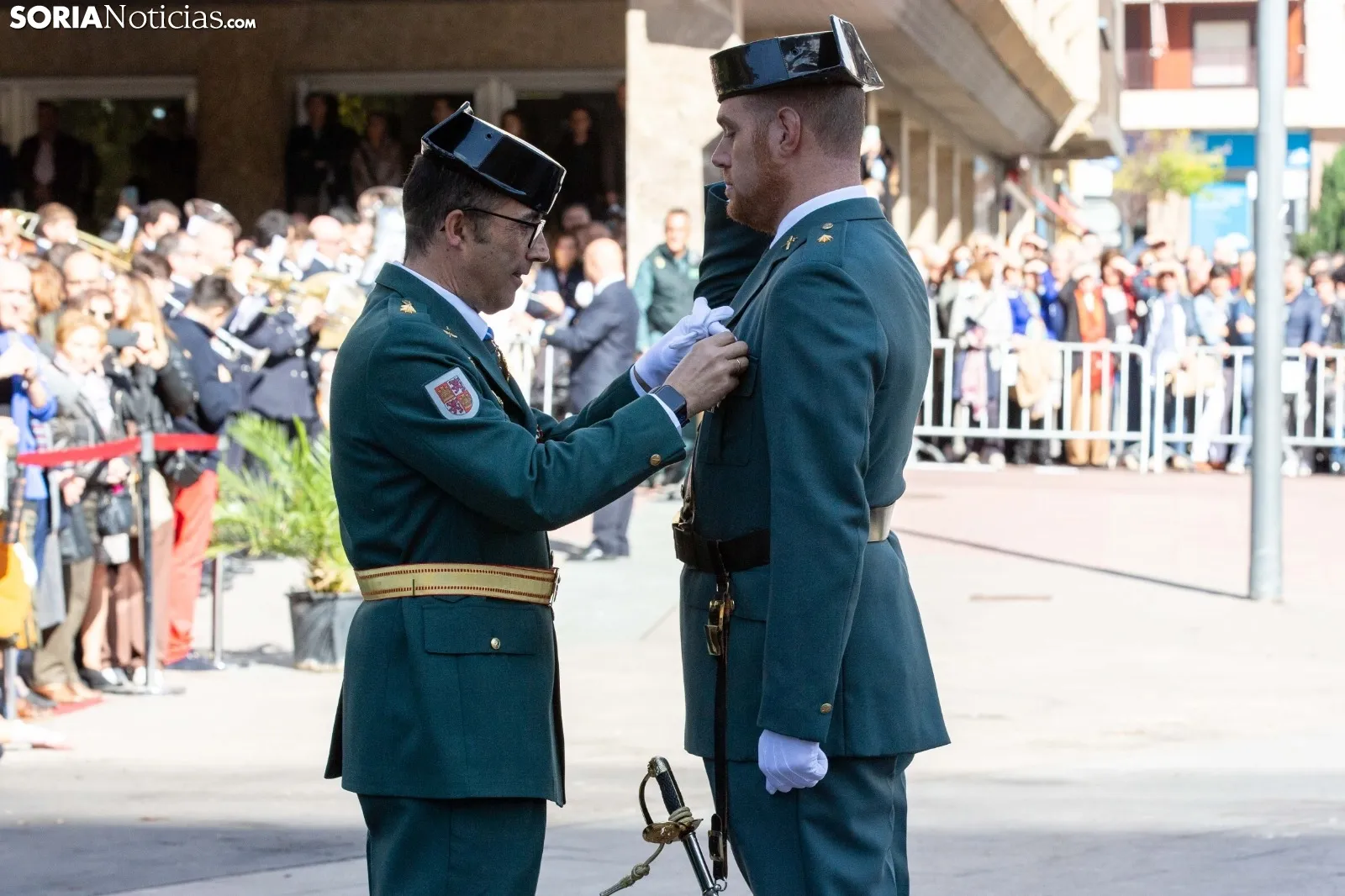 Entrega de la Medalla de Oro de la Provincia a la Guardia Civil. /María Ferrer