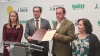 Firma del primer convenio entre ONCE Soria y la Diputación Provincial. /SN