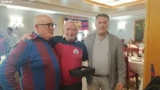 La comida de hermanamiento. /SN