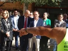 Una imagen de la apertura de la feria este viernes. /SN