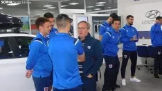 Foto 12 - Fotos: Untoria y el Numancia celebran su patrocinio con una visita al Concesionario