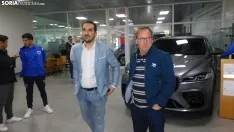 Foto 17 - Fotos: Untoria y el Numancia celebran su patrocinio con una visita al Concesionario