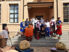 Foto 3 - Un ejemplar de 125 kilos se lleva el concurso de calabazas de San Esteban de Gormaz