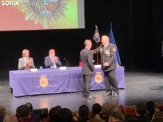 Foto 6 - Condecorados en Soria 6 agentes durante los Santos &Aacute;ngeles Custodios