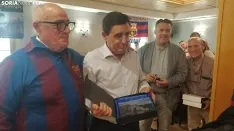 La comida de hermanamiento. /SN