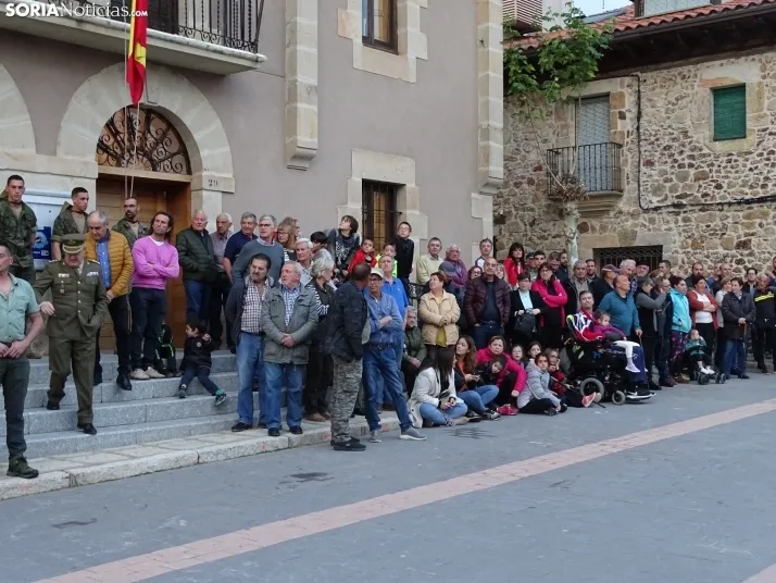 Una imagen del acto protagonizado por la Legión en Navaleno este jueves. /SN