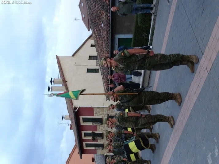 Una imagen del acto protagonizado por la Legión en Navaleno este jueves. /SN