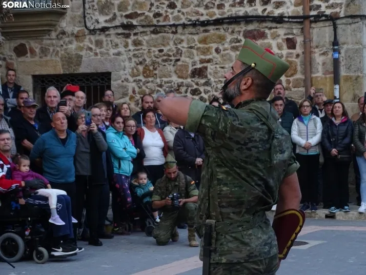 Una imagen del acto protagonizado por la Legión en Navaleno este jueves. /SN