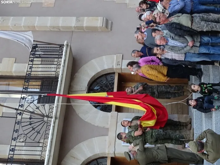 Una imagen del acto protagonizado por la Legión en Navaleno este jueves. /SN