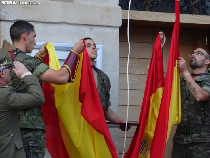 Una imagen del acto protagonizado por la Legión en Navaleno este jueves. /SN