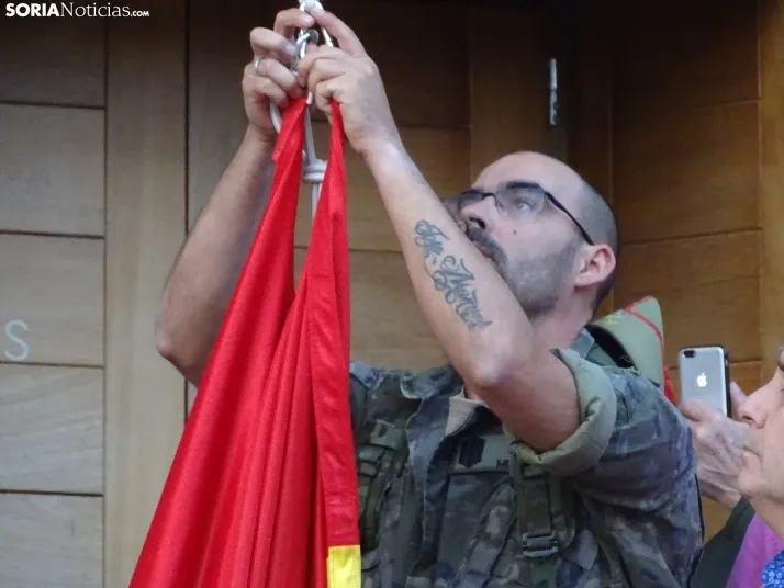 Una imagen del acto protagonizado por la Legión en Navaleno este jueves. /SN