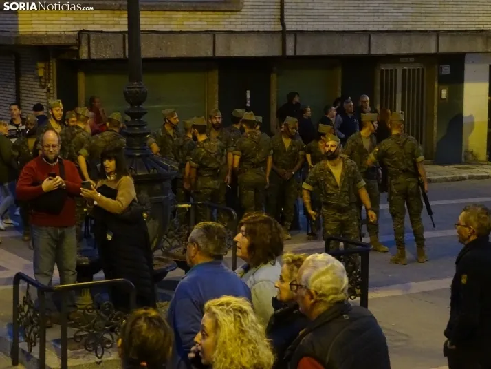 GALER&Iacute;A | Navaleno se vuelca con la Legi&oacute;n