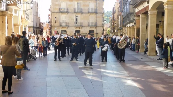 En im&aacute;genes: la Banda Municipal y sus pasodobles taurinos abarrotan Mariano Granados