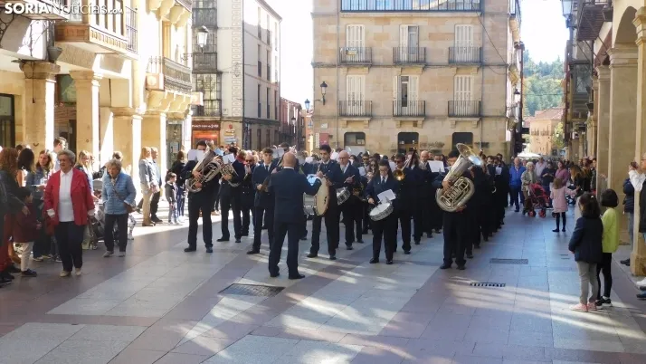 En im&aacute;genes: la Banda Municipal y sus pasodobles taurinos abarrotan Mariano Granados