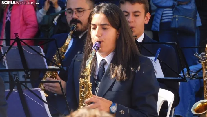 En im&aacute;genes: la Banda Municipal y sus pasodobles taurinos abarrotan Mariano Granados