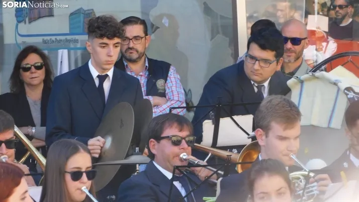 En im&aacute;genes: la Banda Municipal y sus pasodobles taurinos abarrotan Mariano Granados
