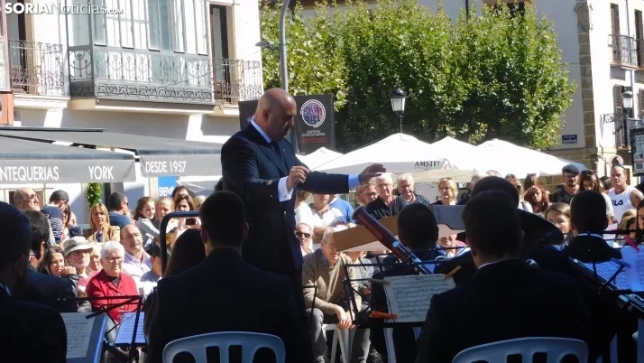 En im&aacute;genes: la Banda Municipal y sus pasodobles taurinos abarrotan Mariano Granados