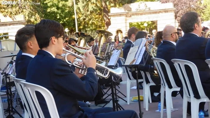 En im&aacute;genes: la Banda Municipal y sus pasodobles taurinos abarrotan Mariano Granados