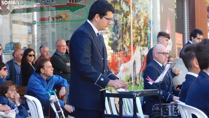 En im&aacute;genes: la Banda Municipal y sus pasodobles taurinos abarrotan Mariano Granados