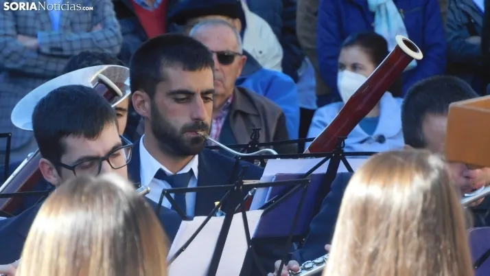 En im&aacute;genes: la Banda Municipal y sus pasodobles taurinos abarrotan Mariano Granados