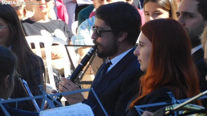 En im&aacute;genes: la Banda Municipal y sus pasodobles taurinos abarrotan Mariano Granados
