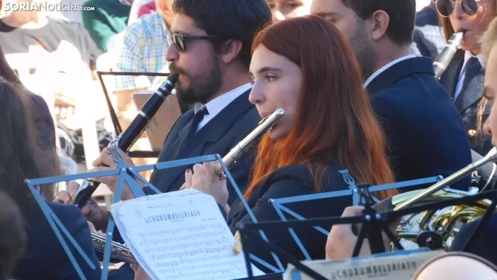 En im&aacute;genes: la Banda Municipal y sus pasodobles taurinos abarrotan Mariano Granados