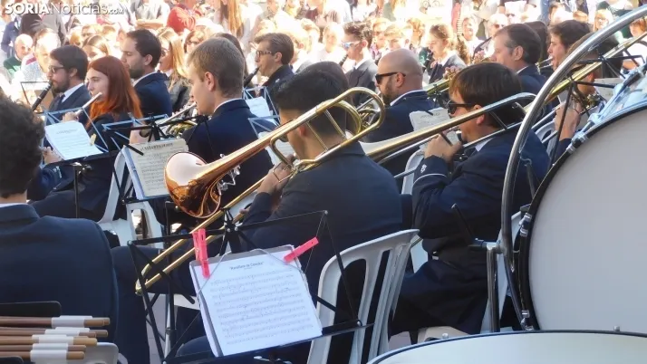 En im&aacute;genes: la Banda Municipal y sus pasodobles taurinos abarrotan Mariano Granados