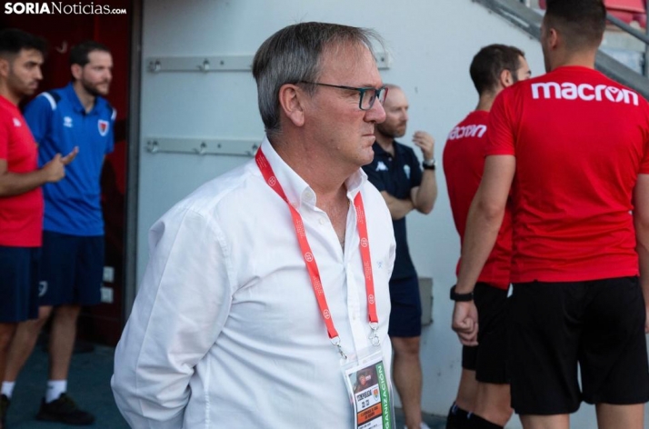 Rubio tiende la mano para que el Almazán juegue frente al Atlético en Los Pajaritos