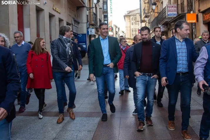 La visita de Pedro Sánchez en imágenes