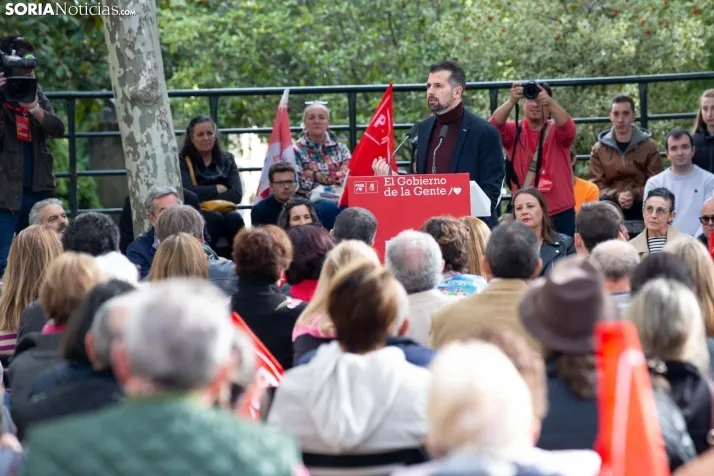 La visita de Pedro Sánchez en imágenes